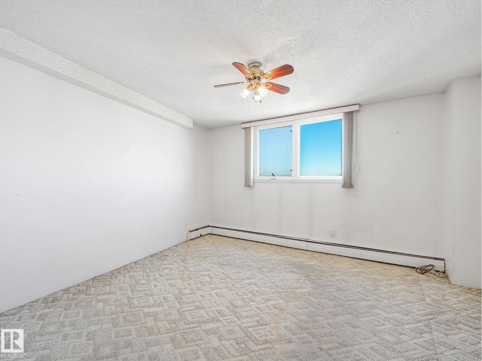 #1706 10045 117 ST NW - 27