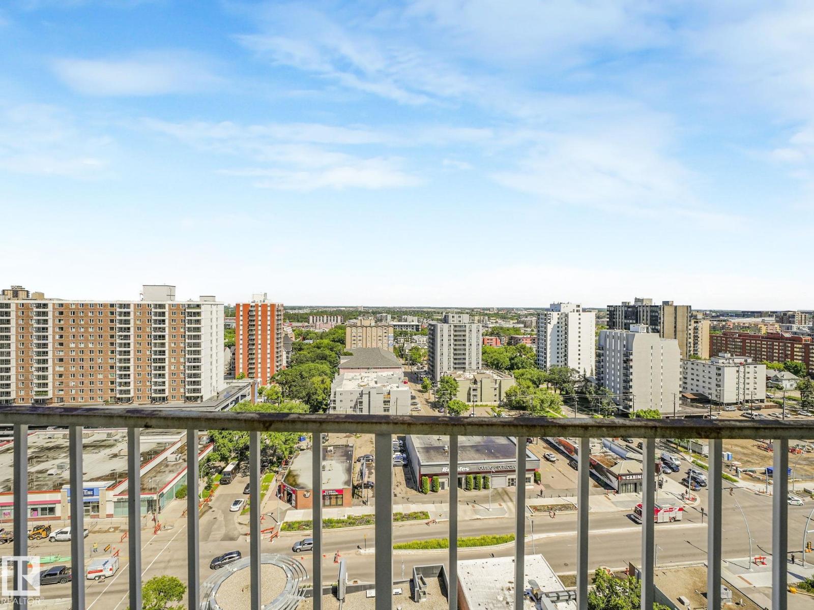 #1706 10045 117 ST NW - 33
