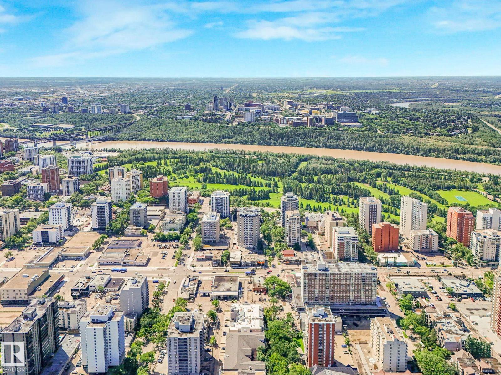 #1706 10045 117 ST NW - 45