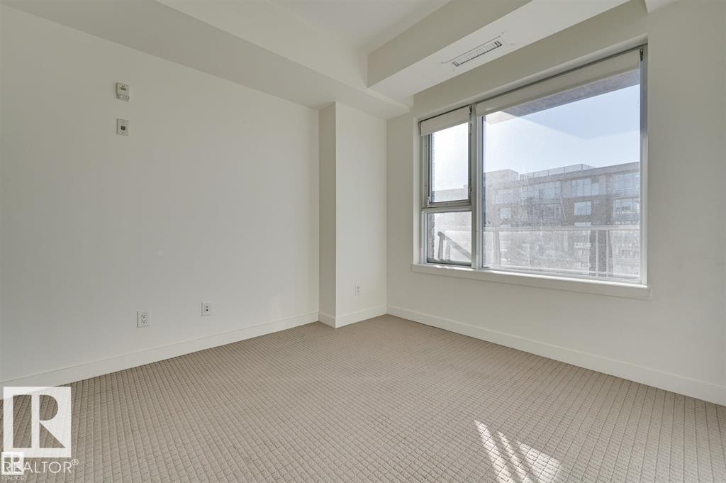 #504 2510 109 ST NW - 32