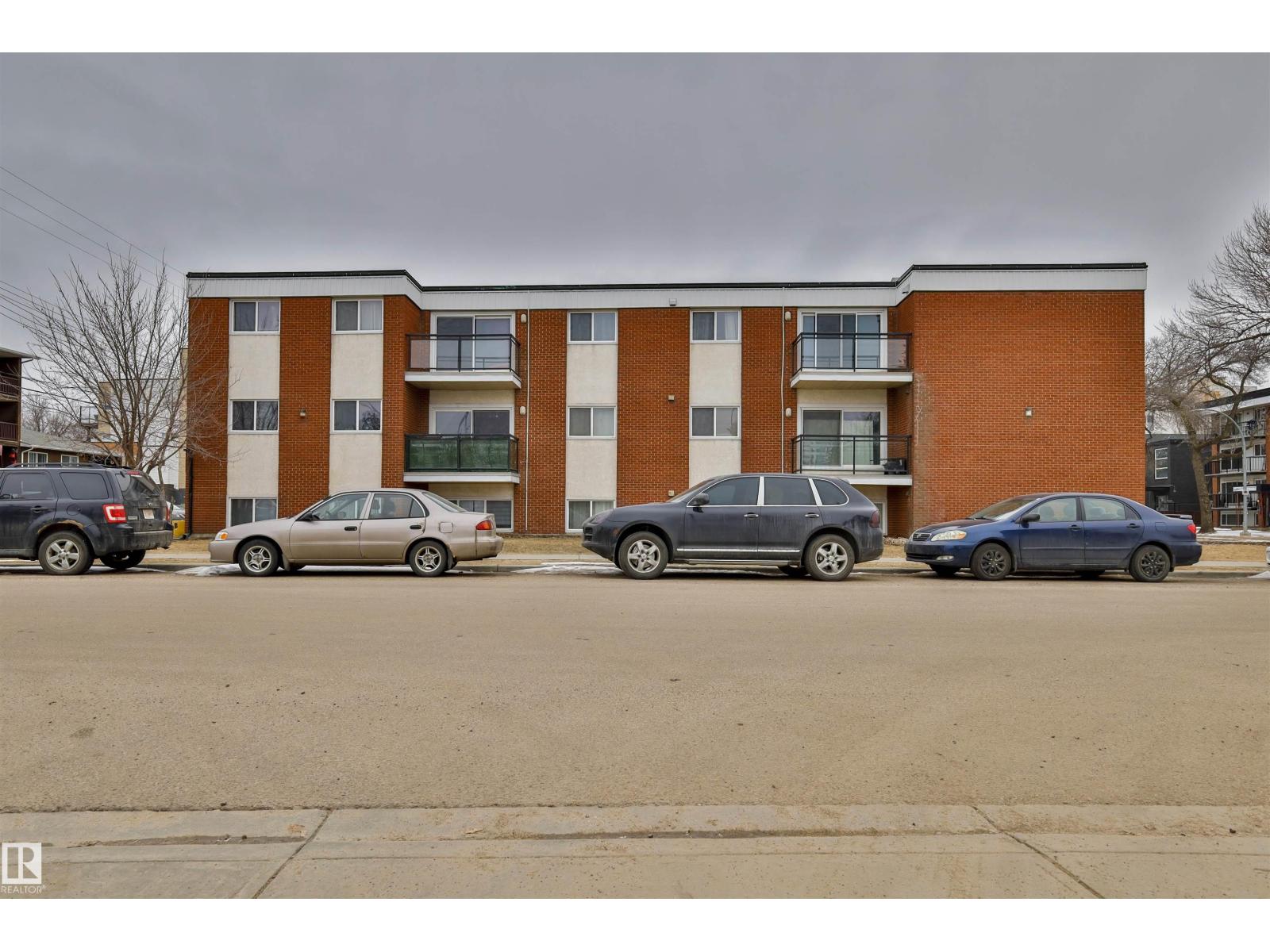 #306 10160 83 AV NW - 21