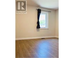 2 Mendip Crescent, Toronto, ON M1P1Y4 Photo 7