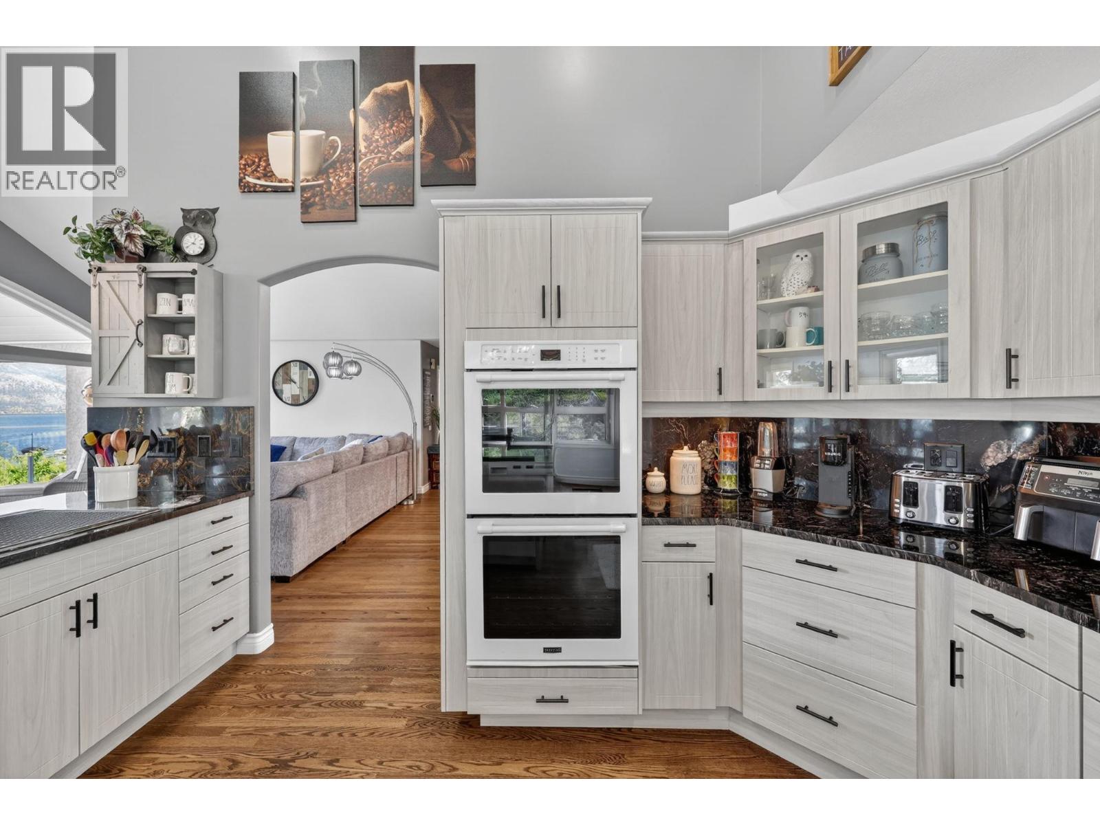 6650 Finch Road - 12