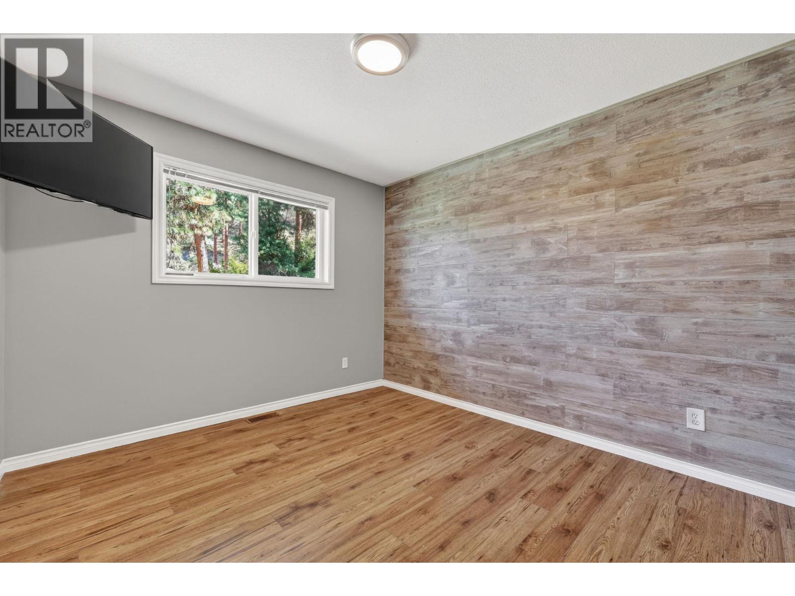 6650 Finch Road - 32