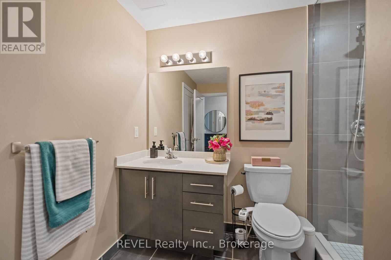 #410 16 CONCORD PLACE - 19