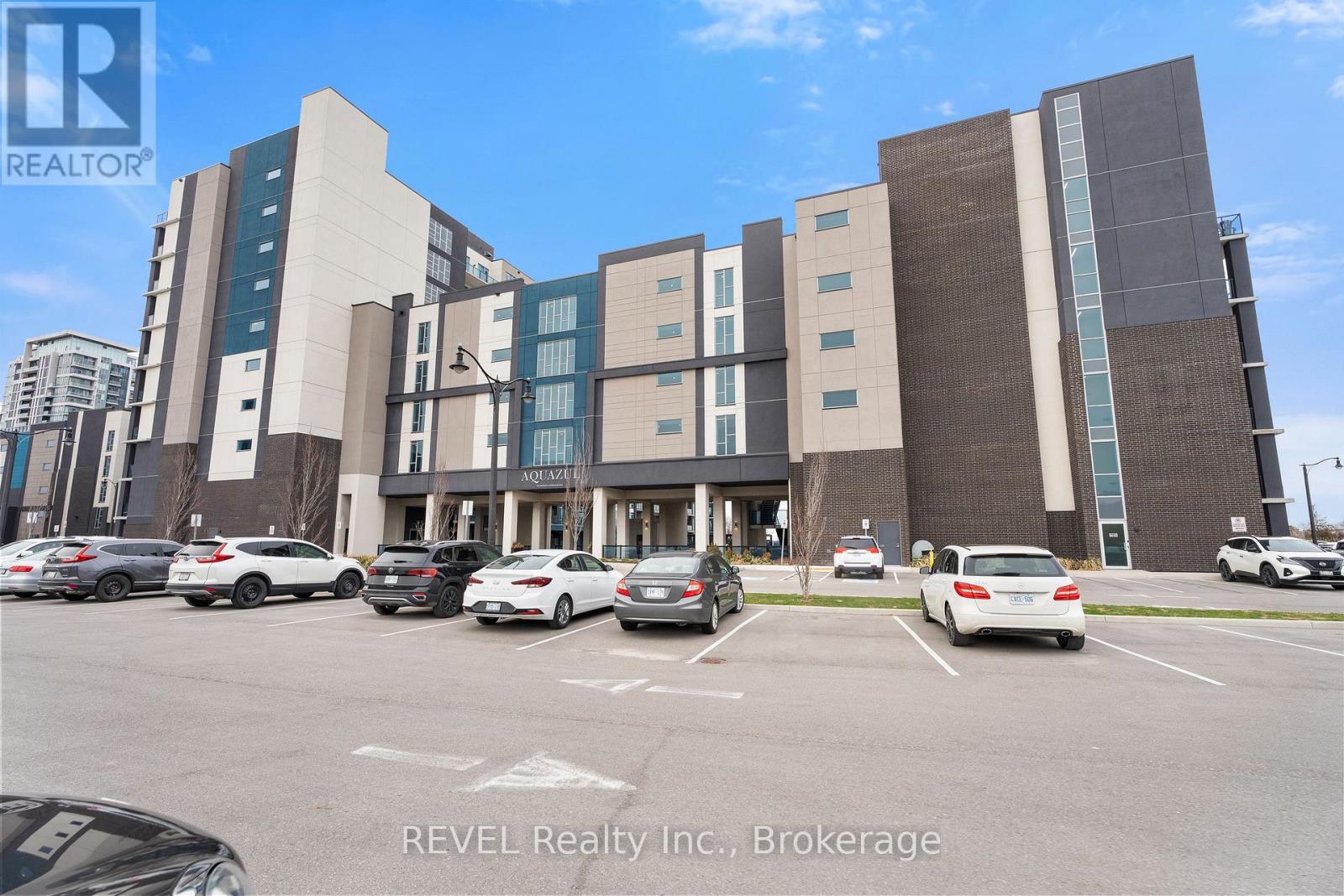 #410 16 CONCORD PLACE - 37