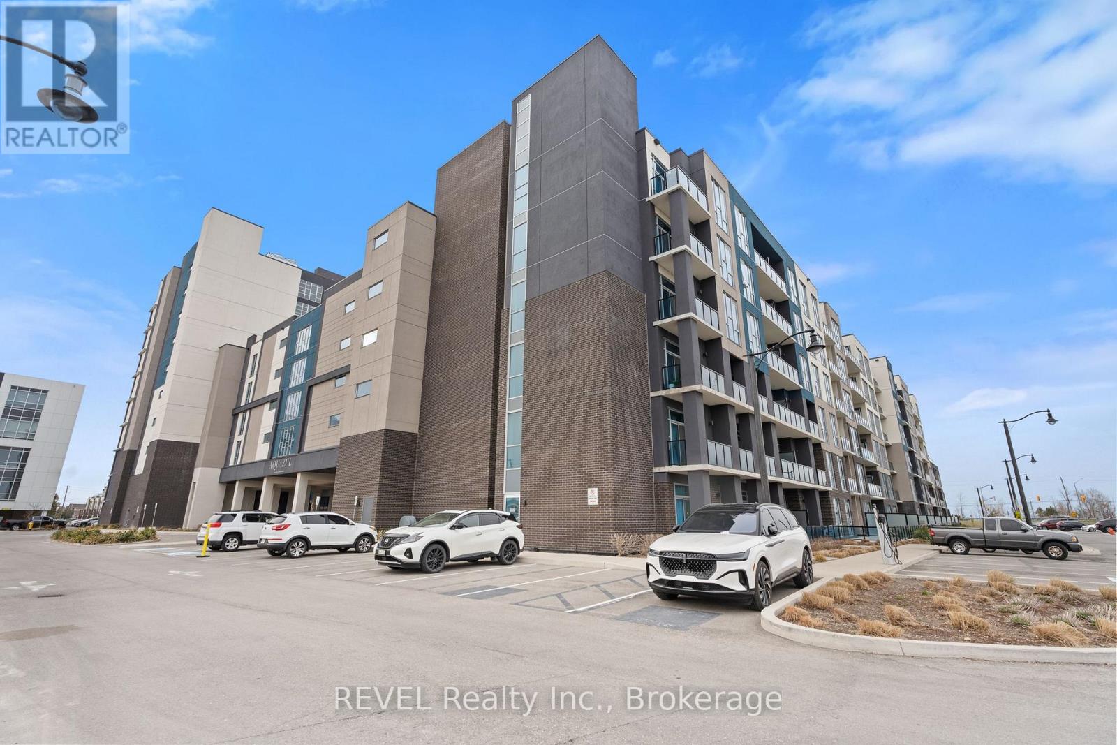 #410 16 CONCORD PLACE - 39