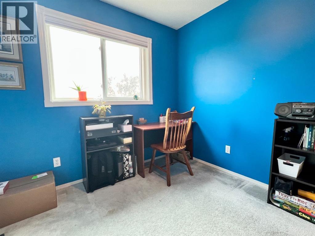 6011 54 Street — photo 22