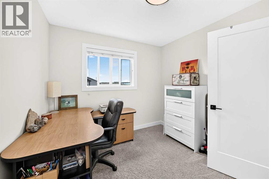 49 River Heights Drive NW - 26