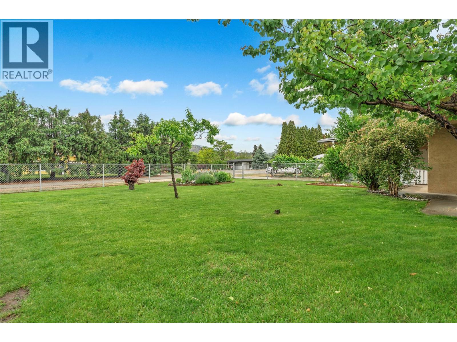 7513 CREST-A-WAY Road - 31