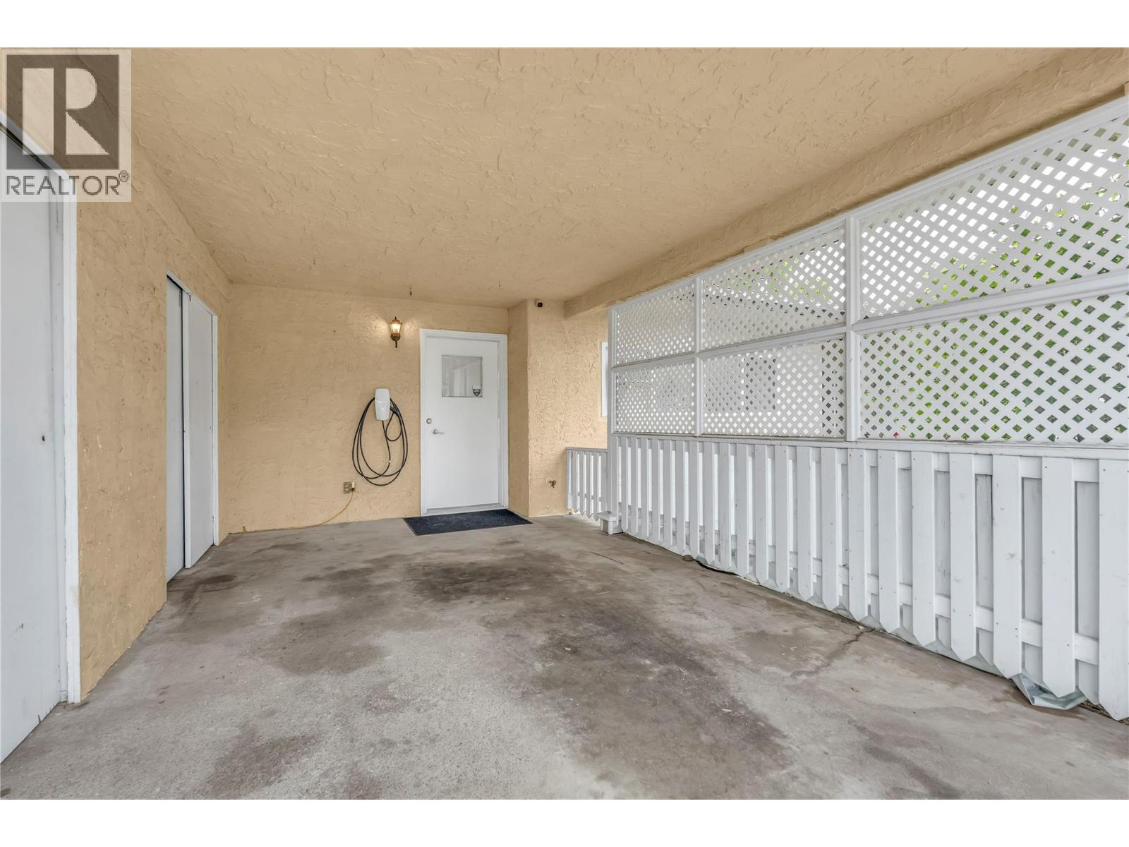 7513 CREST-A-WAY Road - 28