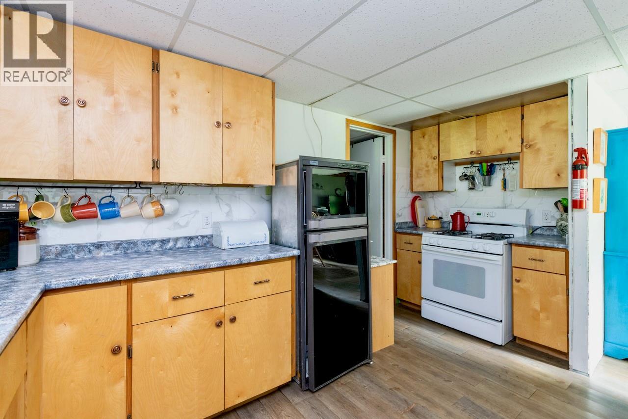 1281 Hoskins Road - 18