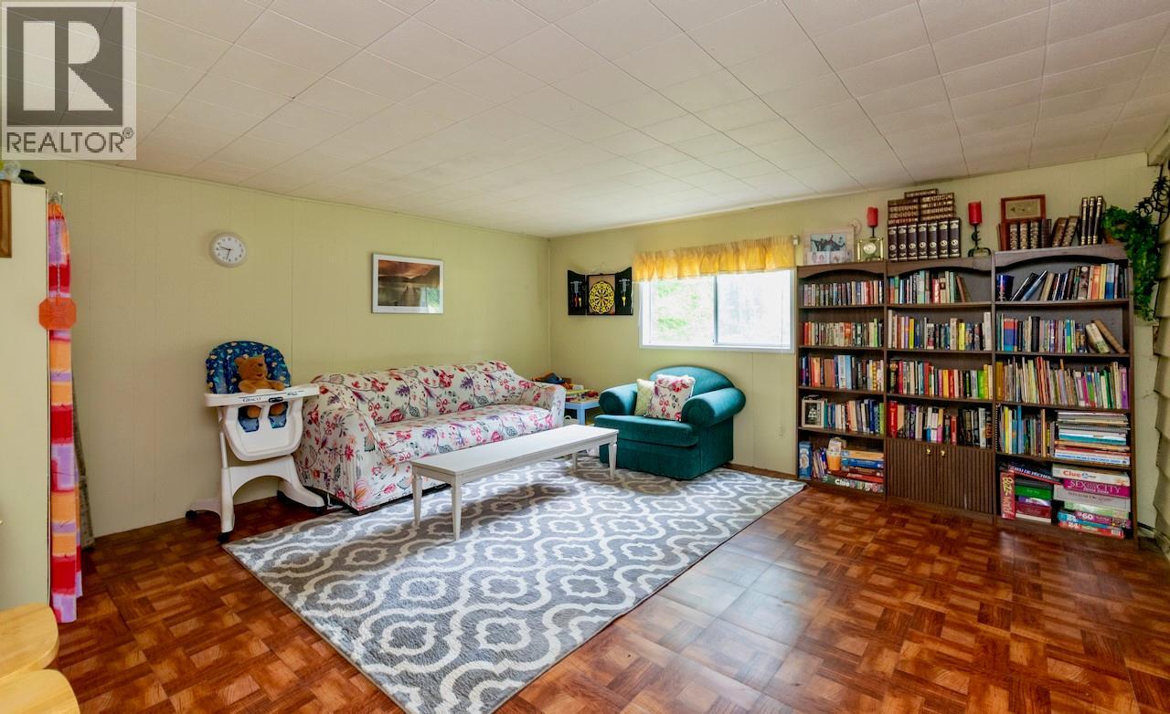 1281 Hoskins Road - Image 23