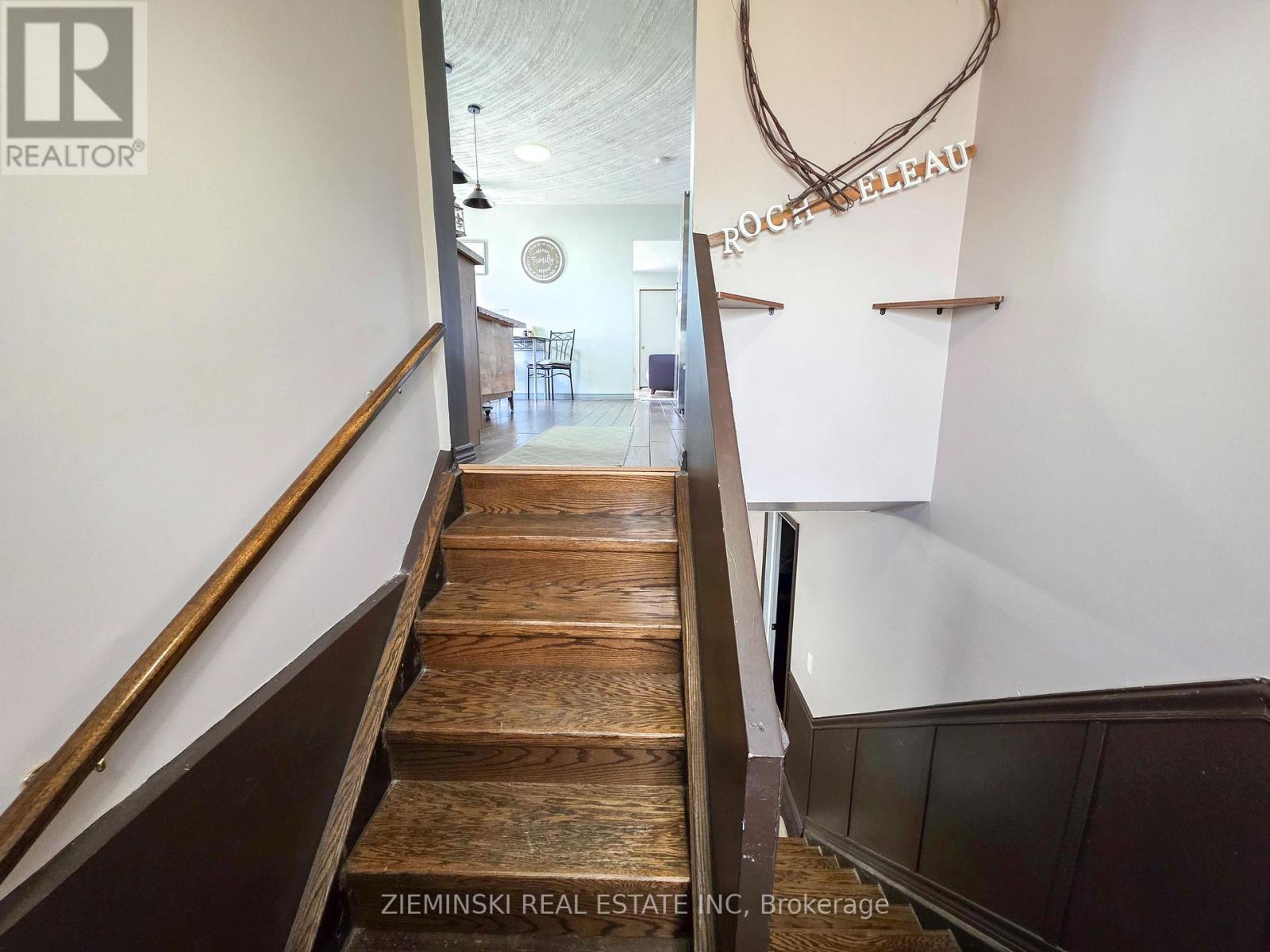 329 TIMMINS AVENUE - Image 12
