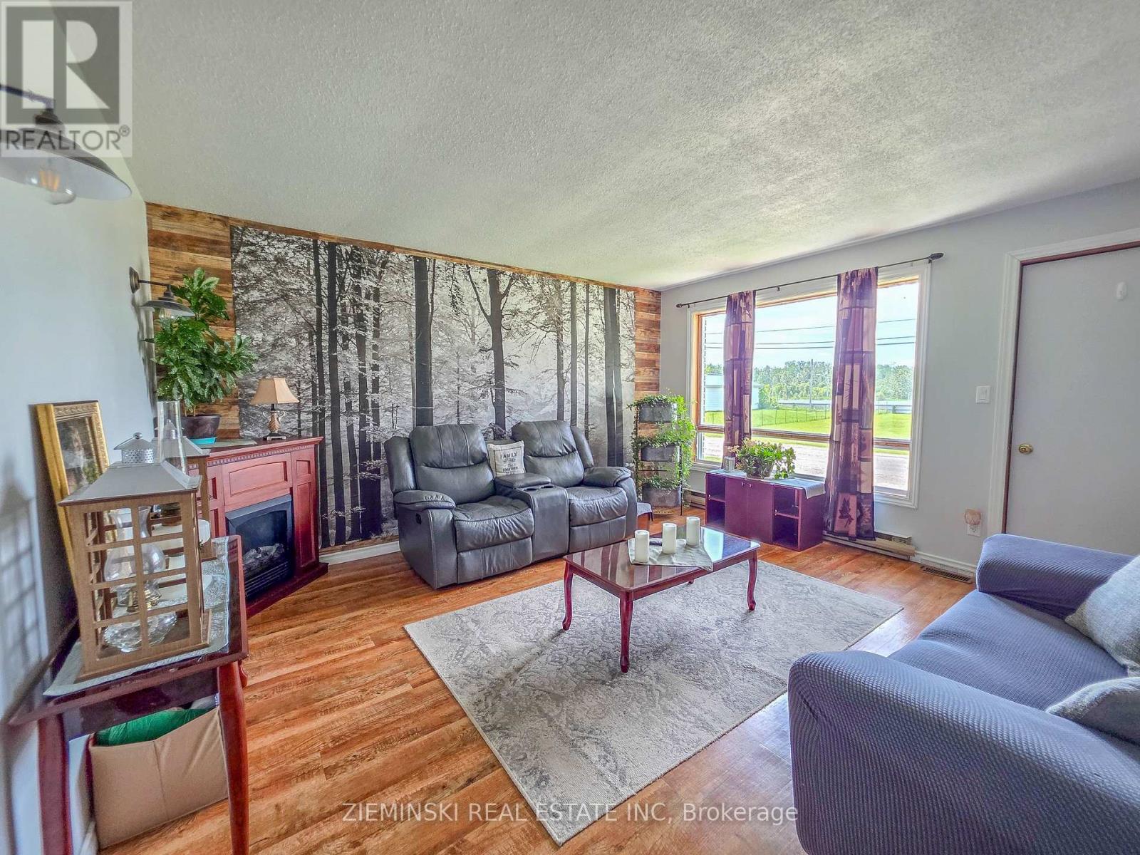 329 TIMMINS AVENUE - Image 5