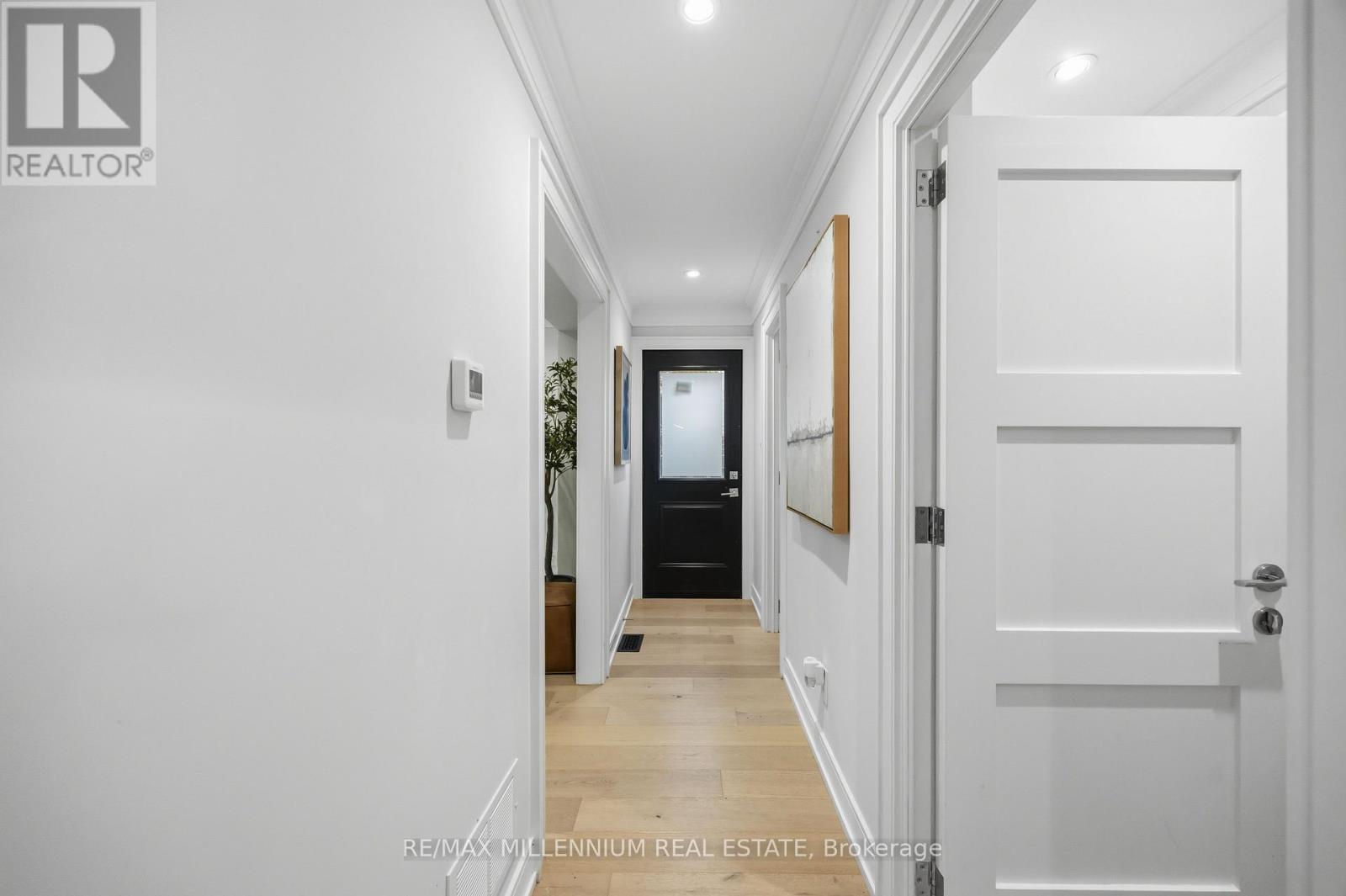 14 PORTREE CRESCENT - 18