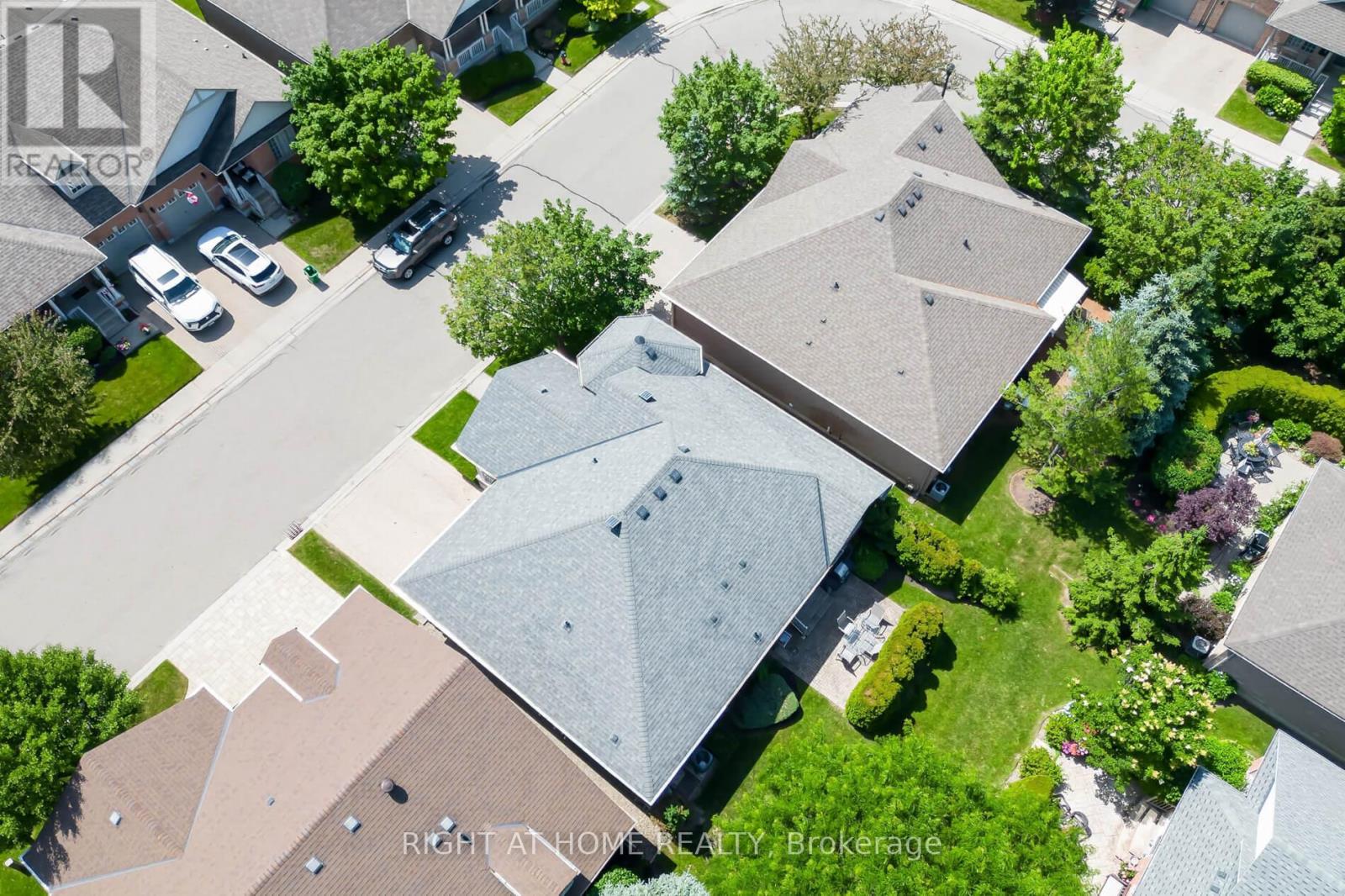 5 ORCHARD PARK GATE - Image 32