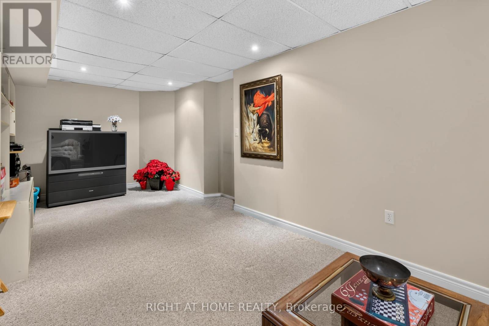 5 ORCHARD PARK GATE - Image 26