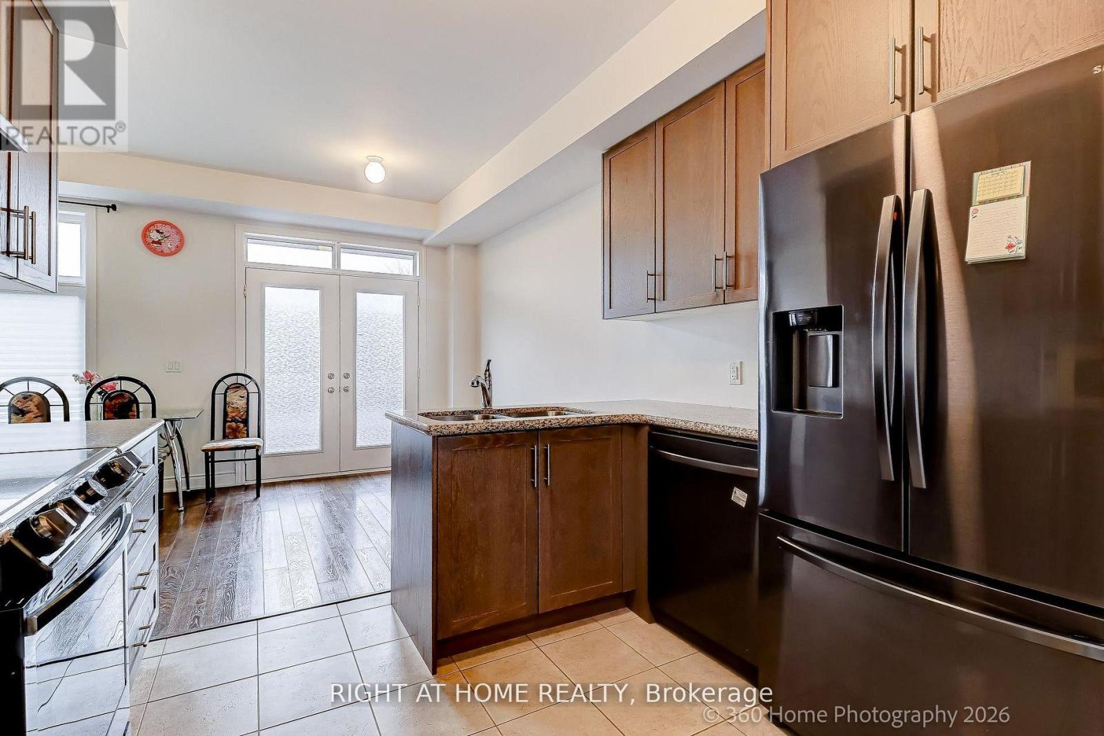 3014 ISLINGTON AVENUE W - 7