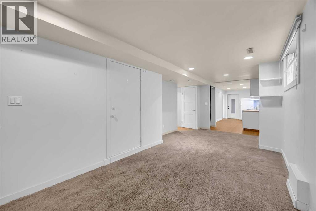49 Beacham Way NW - 35