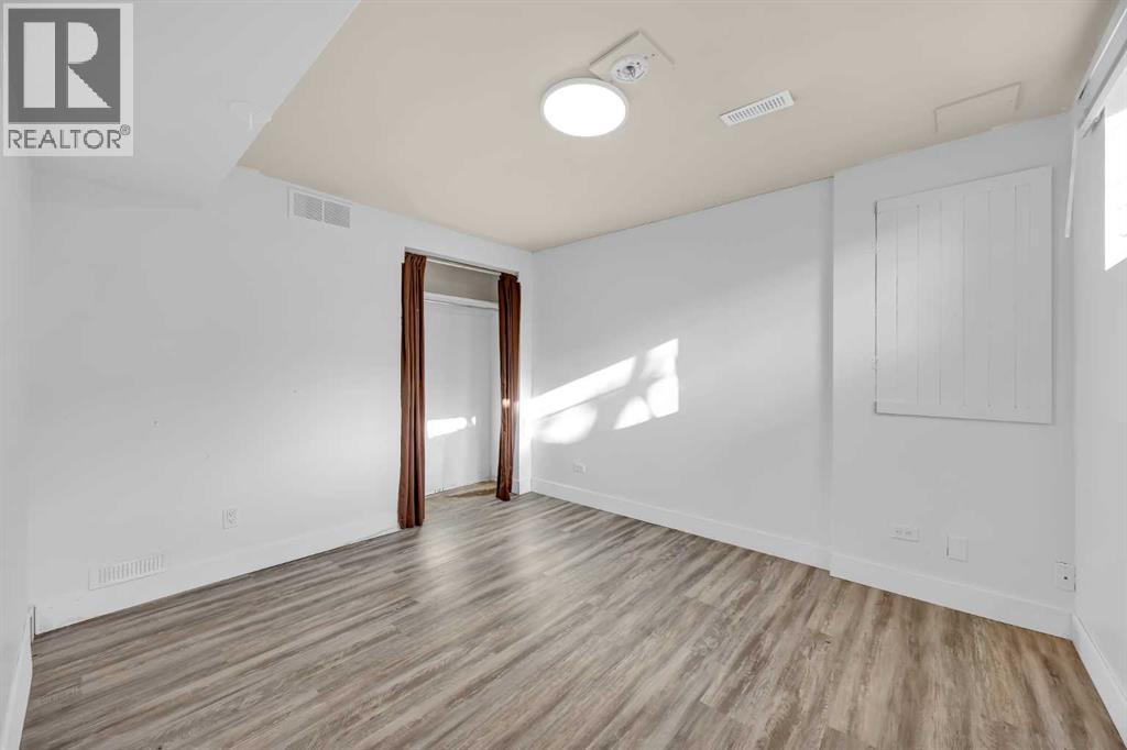 49 Beacham Way NW - 37
