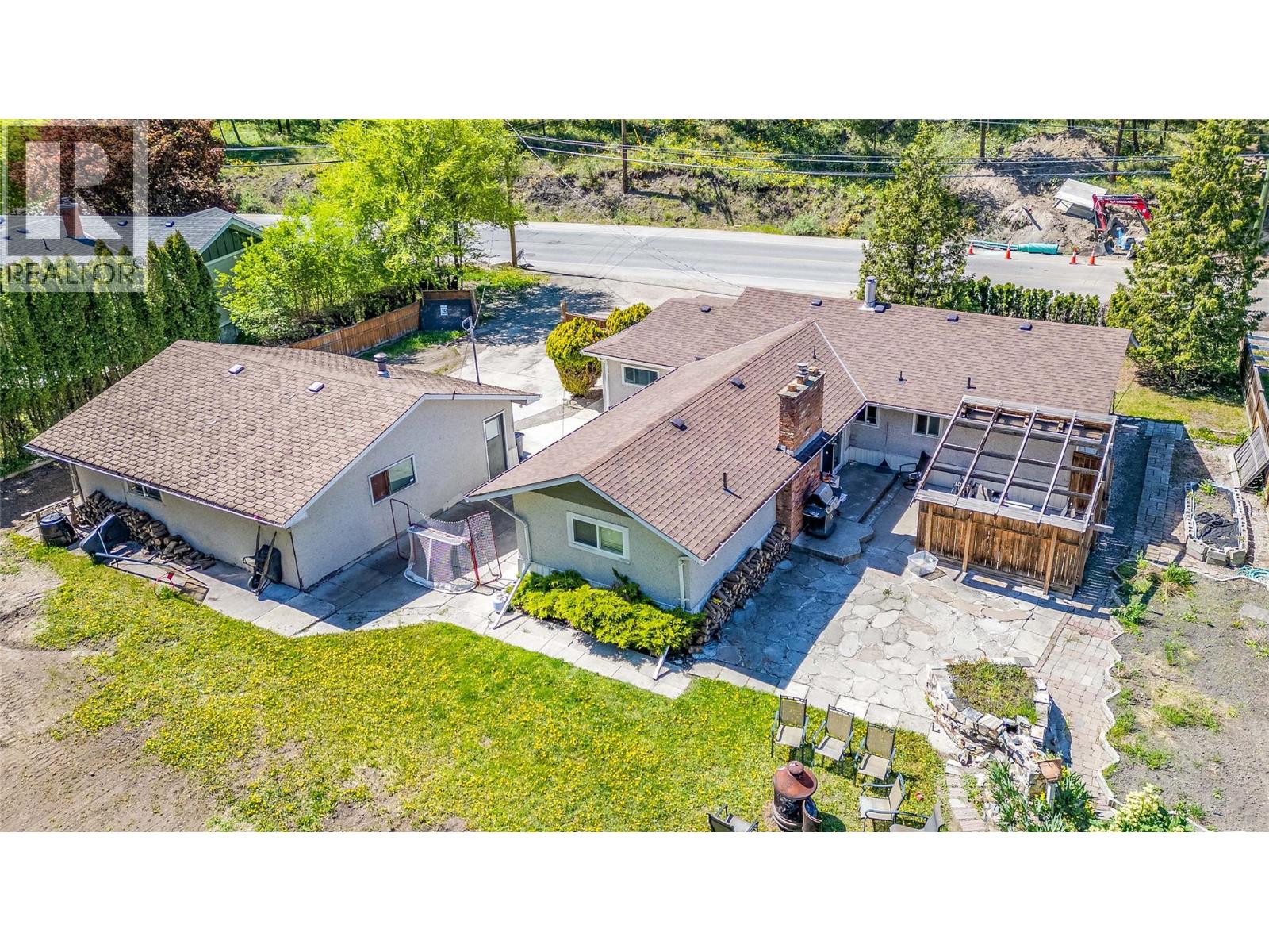 365 Clifton Road - 1