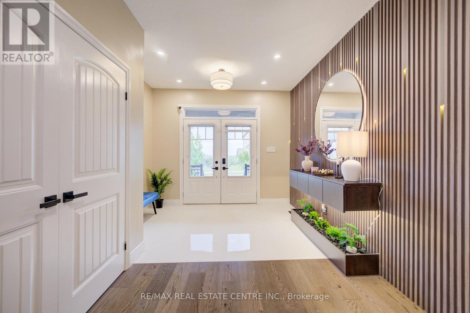 252 GRAVEL RIDGE TRAIL - 3
