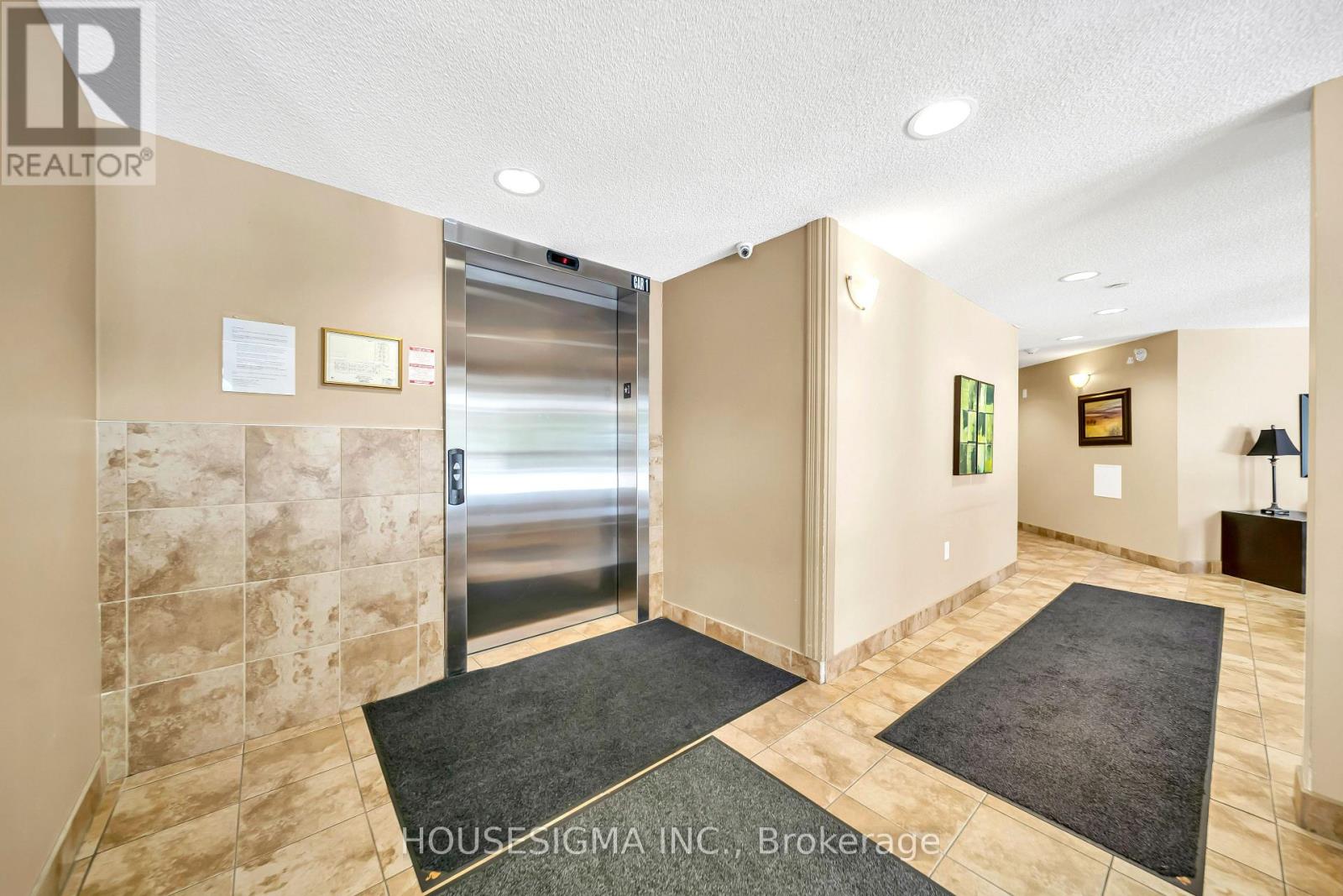 #207 8 HARRIS STREET - 12
