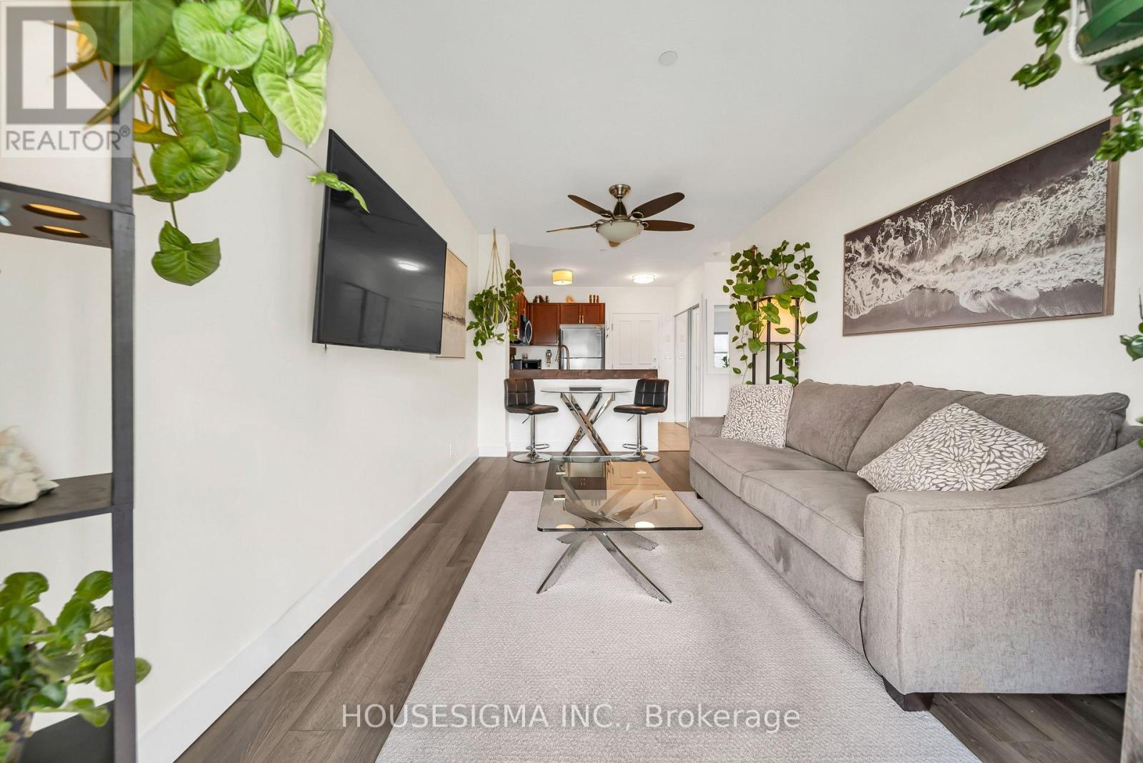 #207 8 HARRIS STREET - 20