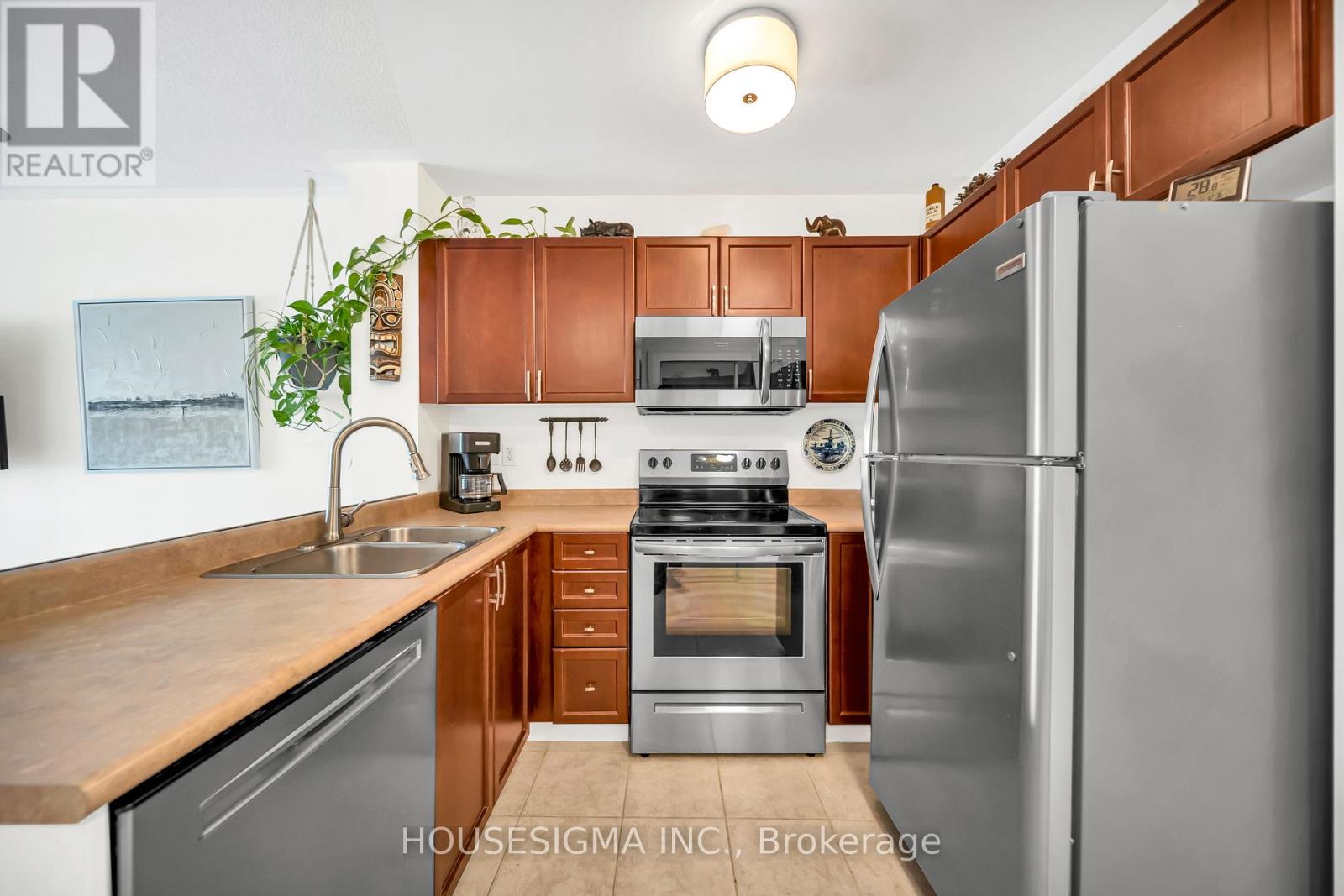 #207 8 HARRIS STREET - 29