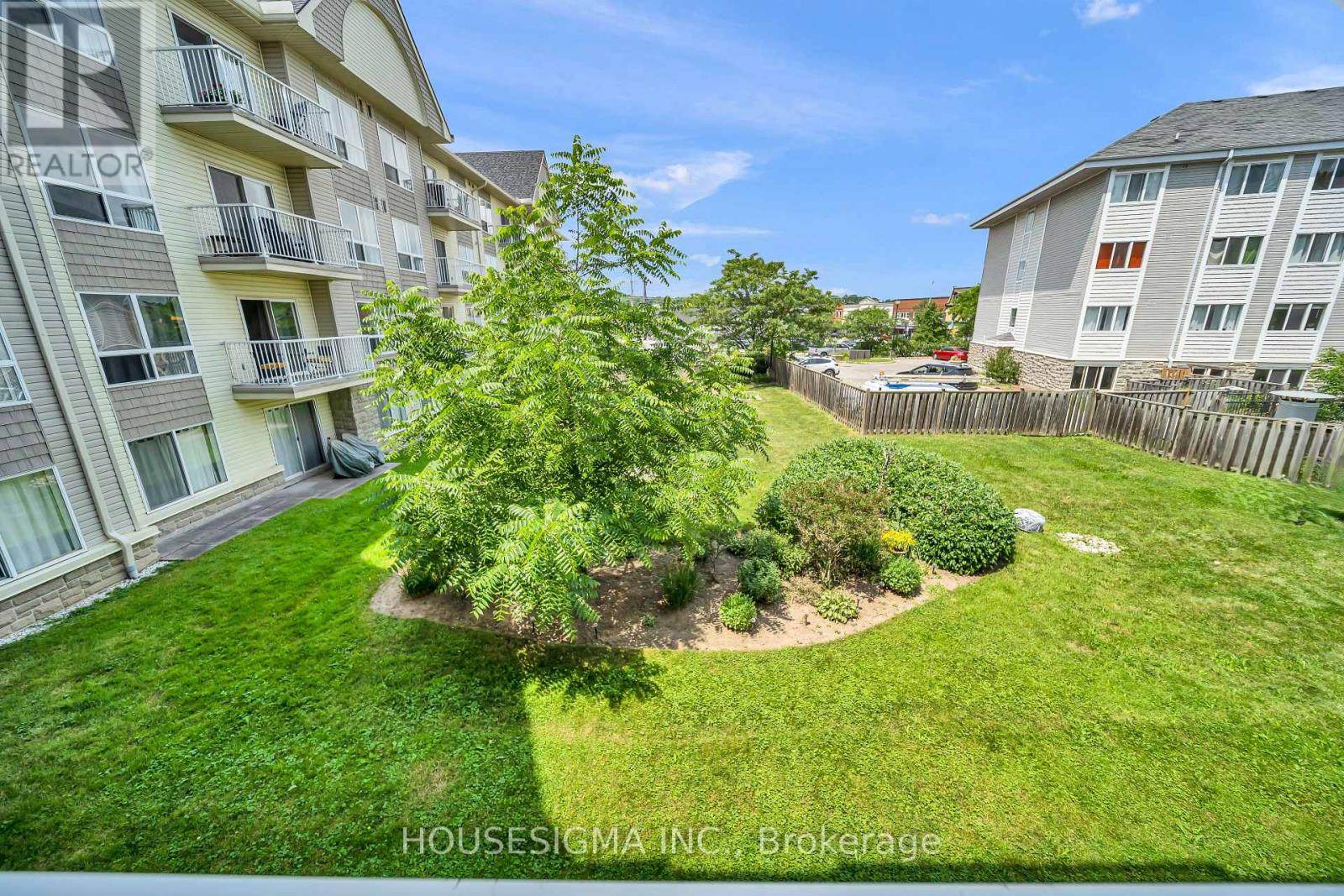 #207 8 HARRIS STREET - 38