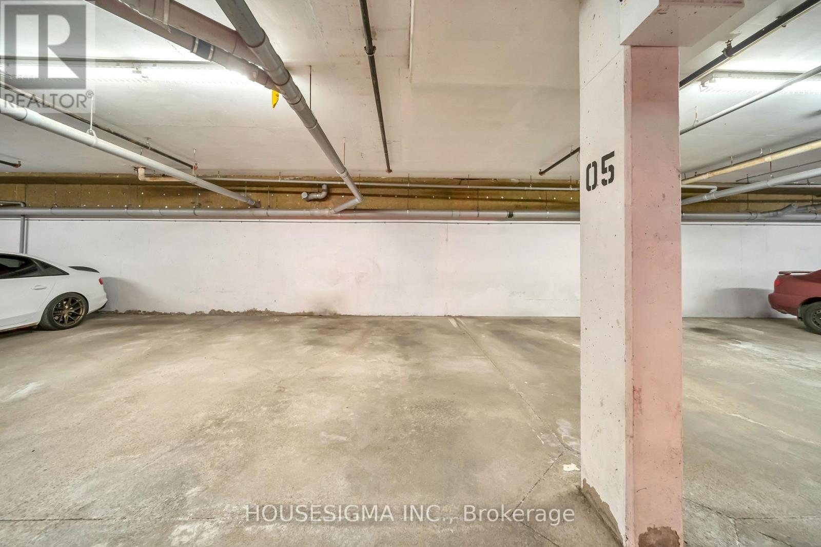 #207 8 HARRIS STREET - 40