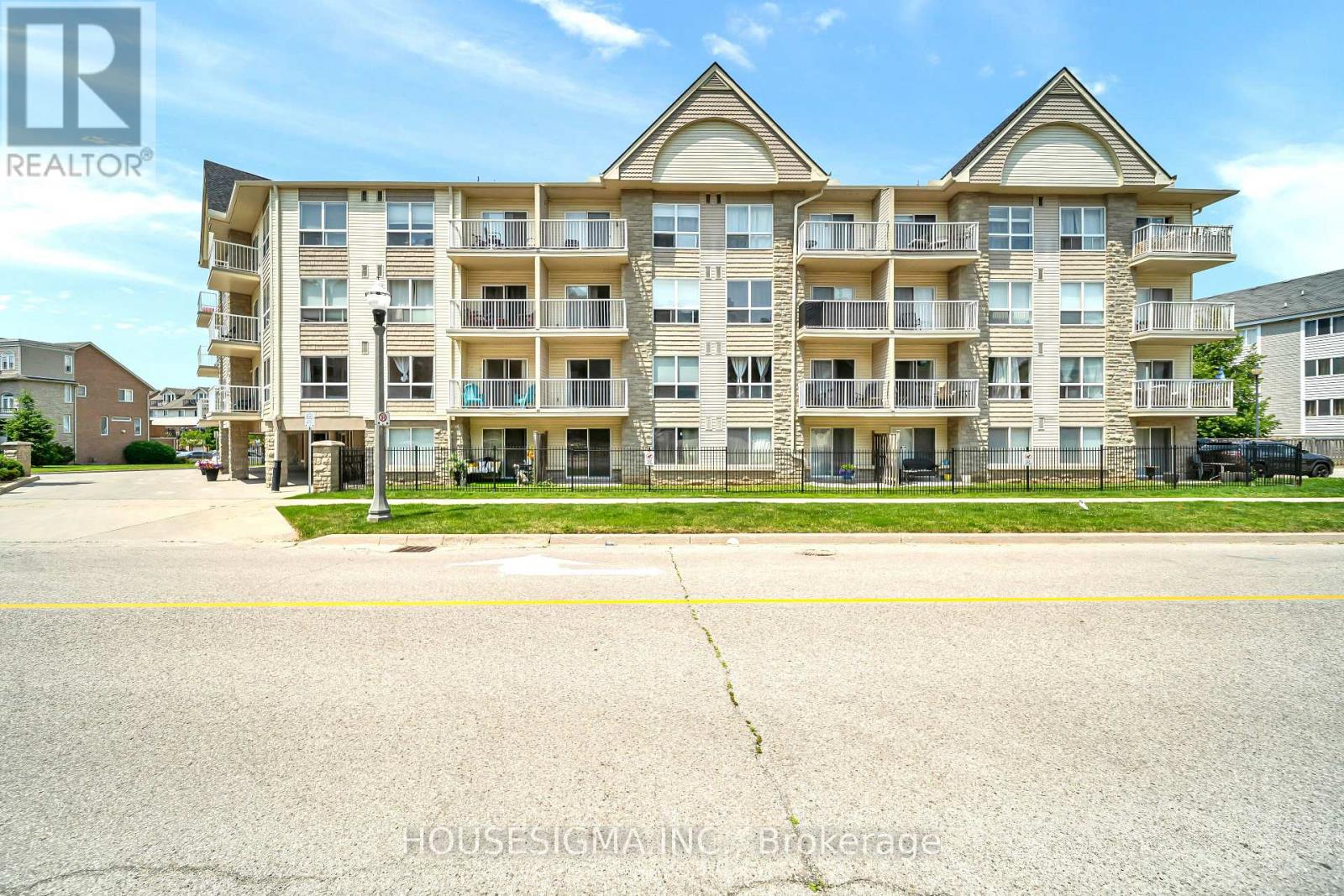 #207 8 HARRIS STREET - 5