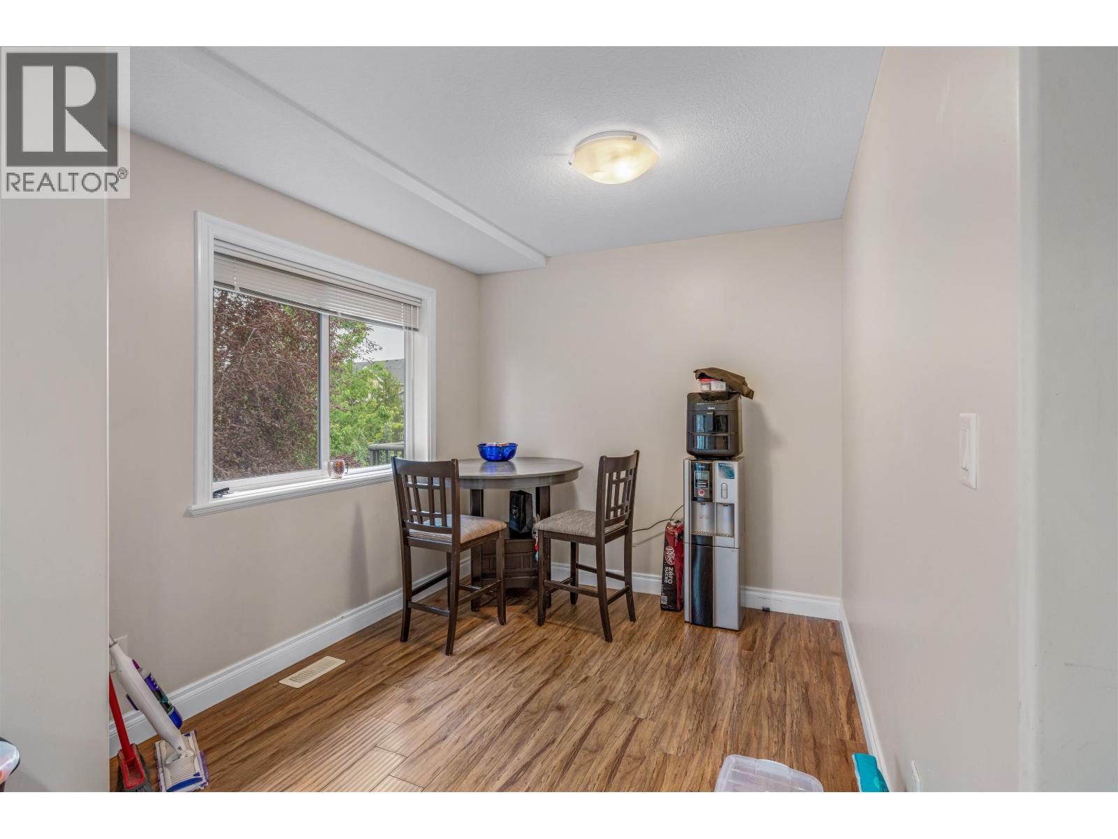 #117 4404 5TH AVENUE - 6