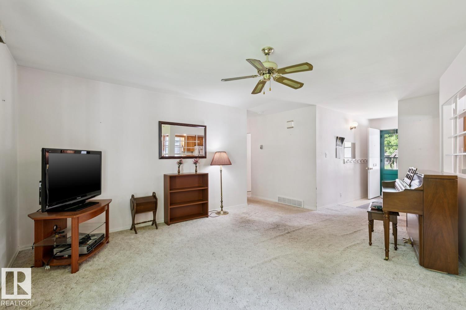 149 COTTONWOOD AV — photo 8