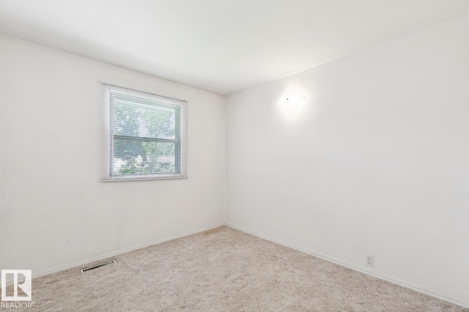 149 COTTONWOOD AV — photo 20