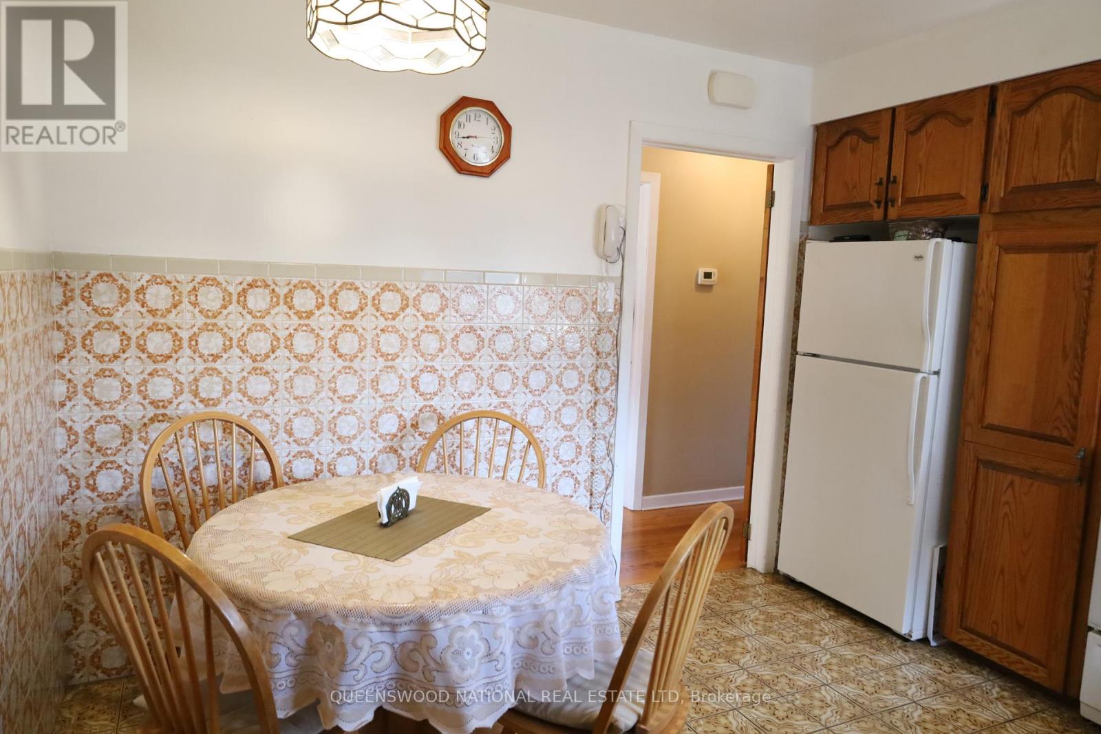 3 Bed, 2 Bath House for Sale in Ottawa – 1261 BROOKLINE AVENUE, Ottawa – MLS# X13522144 - Image 13