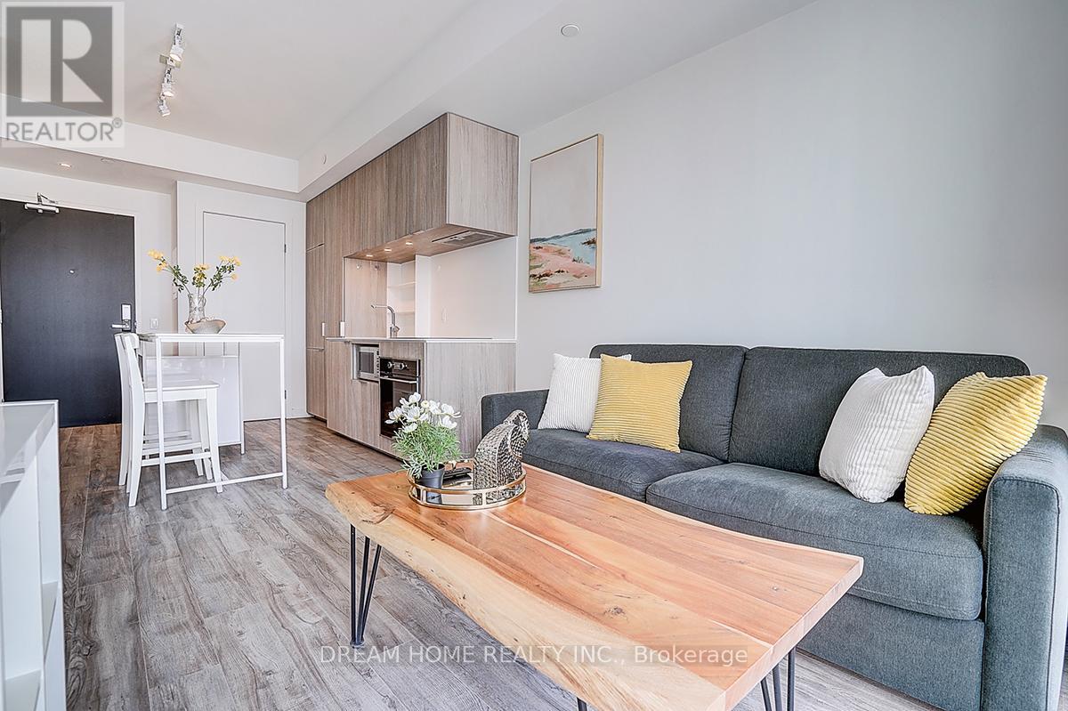 #2611 77 SHUTER STREET - 13