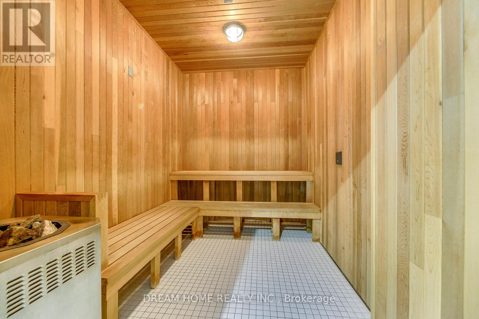 #1609 55 SPEERS ROAD - 39