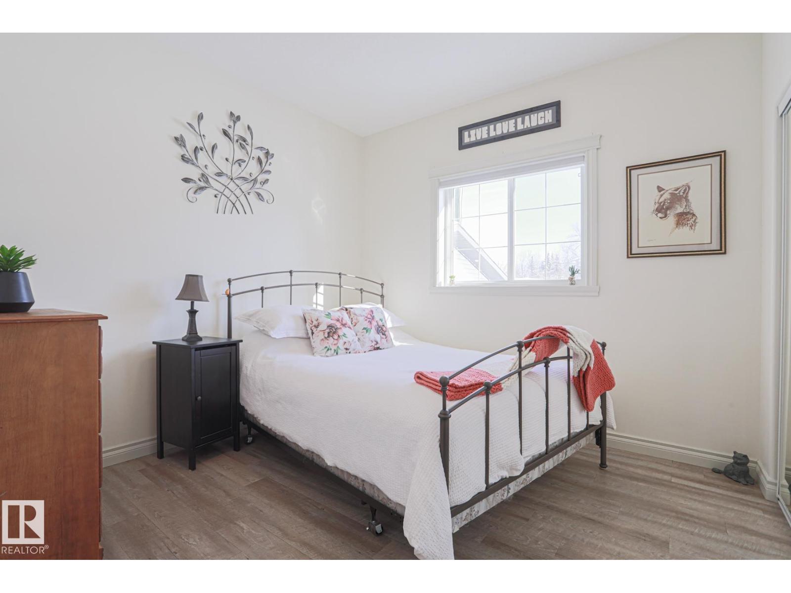 8 MAIN ST - 38