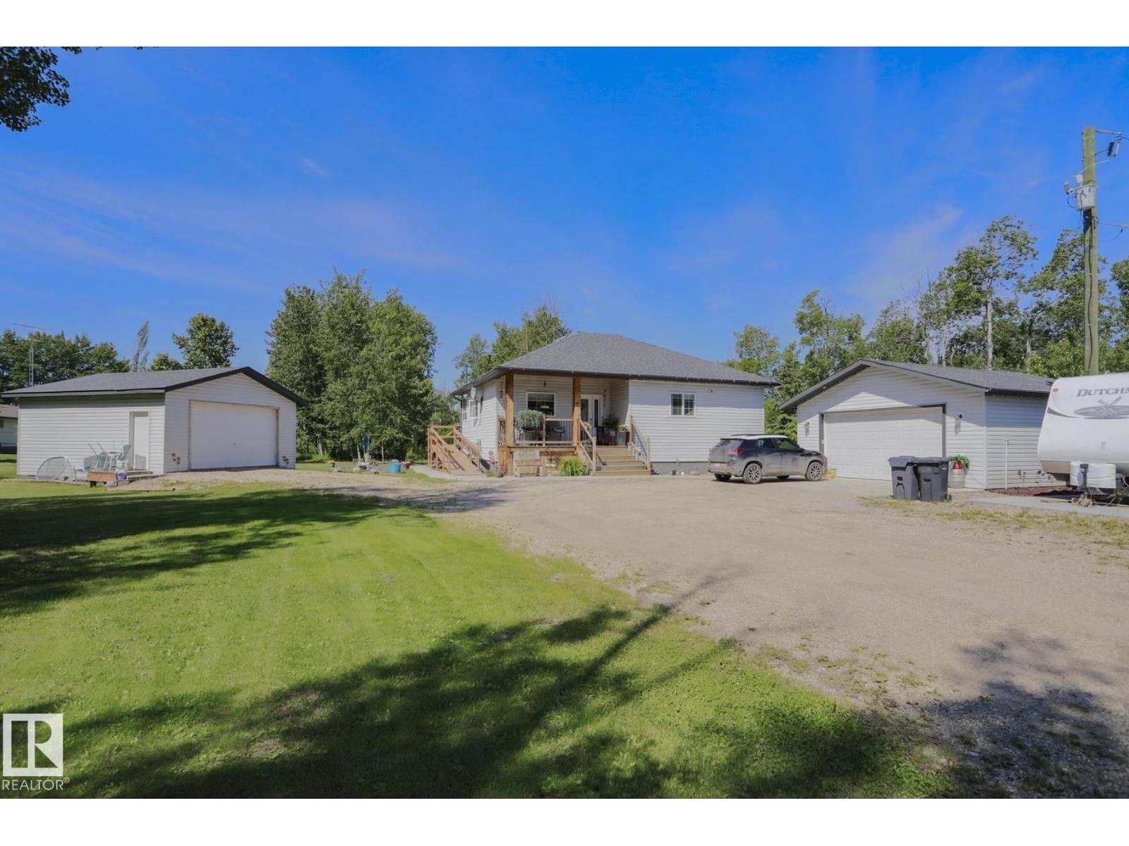 8 MAIN ST - 4