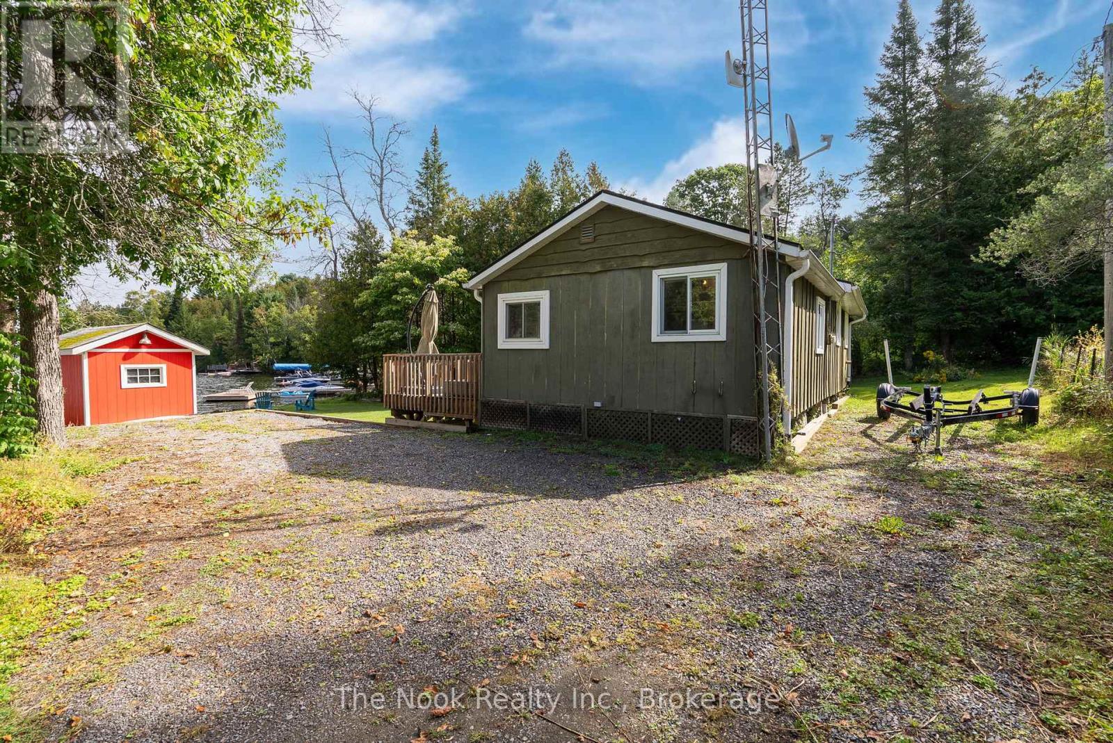 37 GOLDFINCH LANE - 2