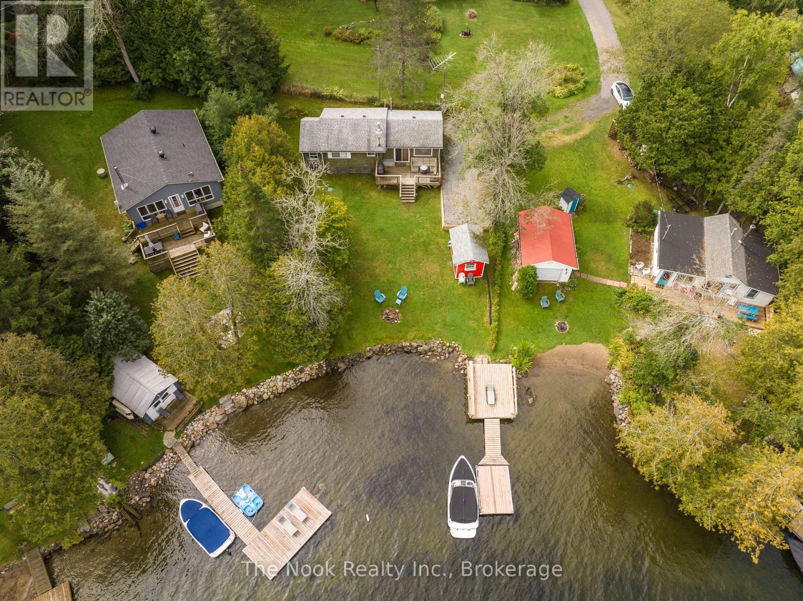 37 GOLDFINCH LANE - 26