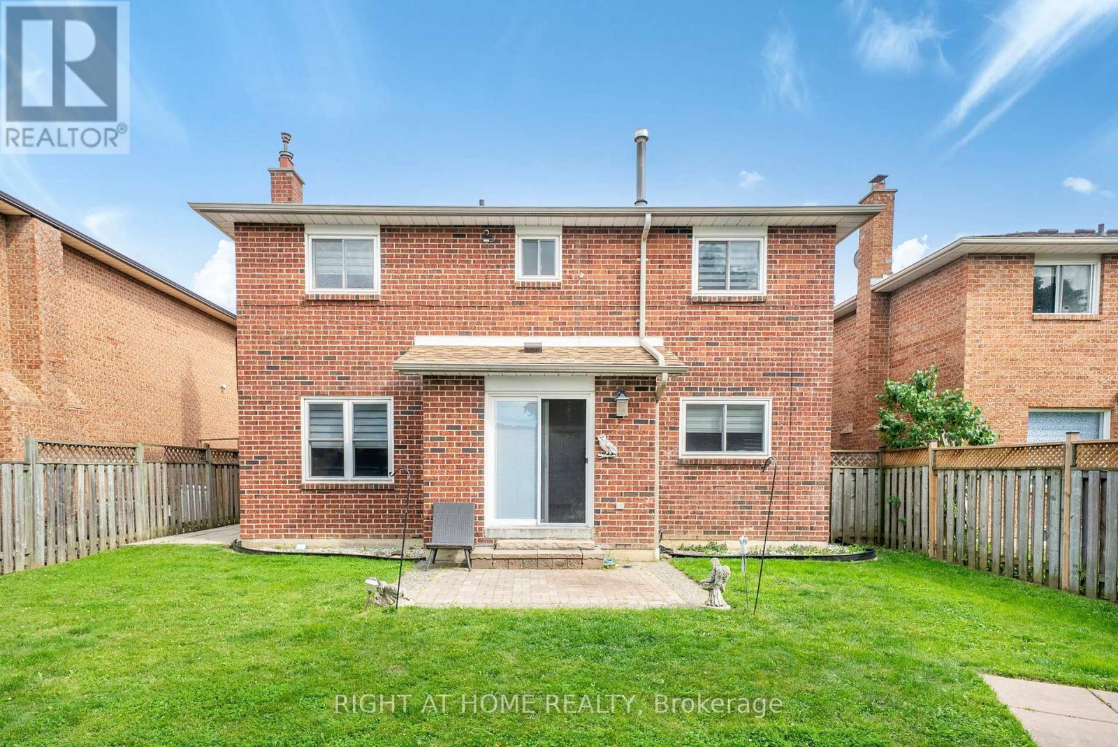 7 POLYGON COURT - 37