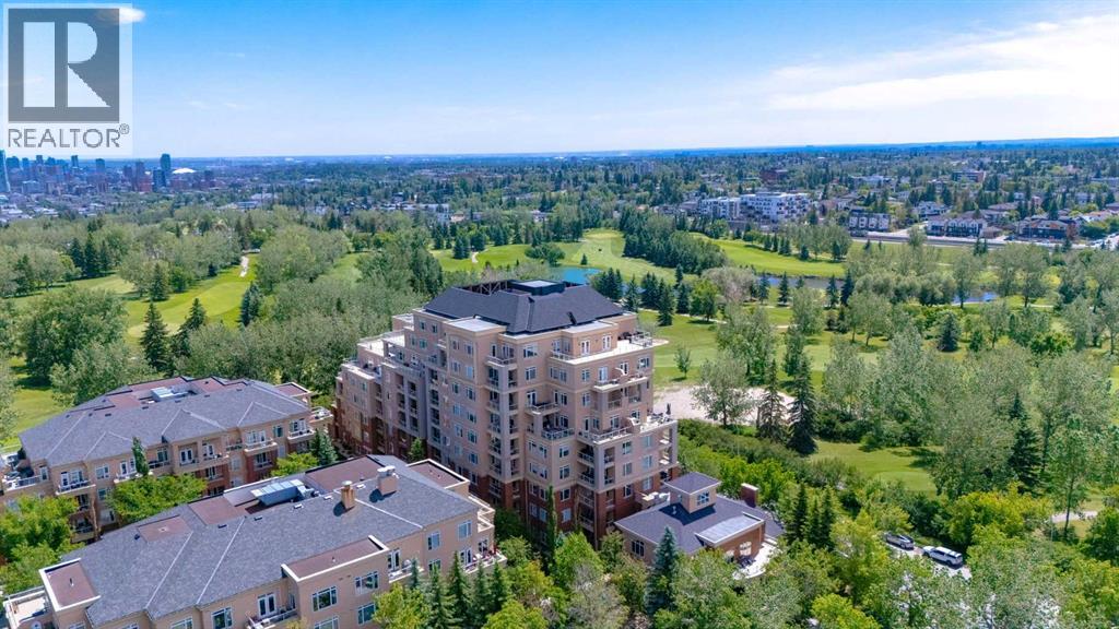 #3804 24 Hemlock Crescent SW - 37