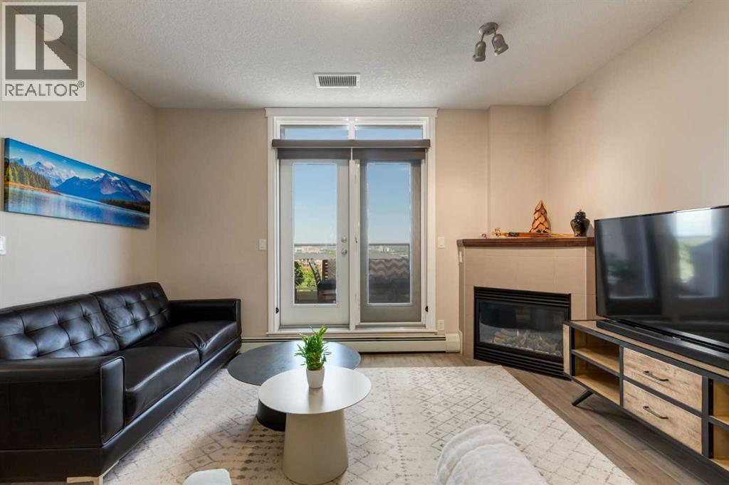 #3804 24 Hemlock Crescent SW - 16