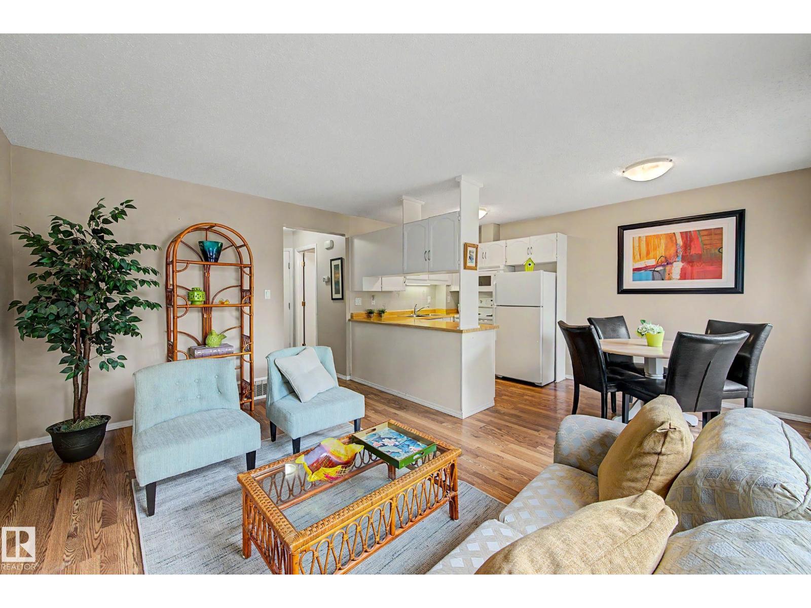 19 PINEVIEW DR - 11