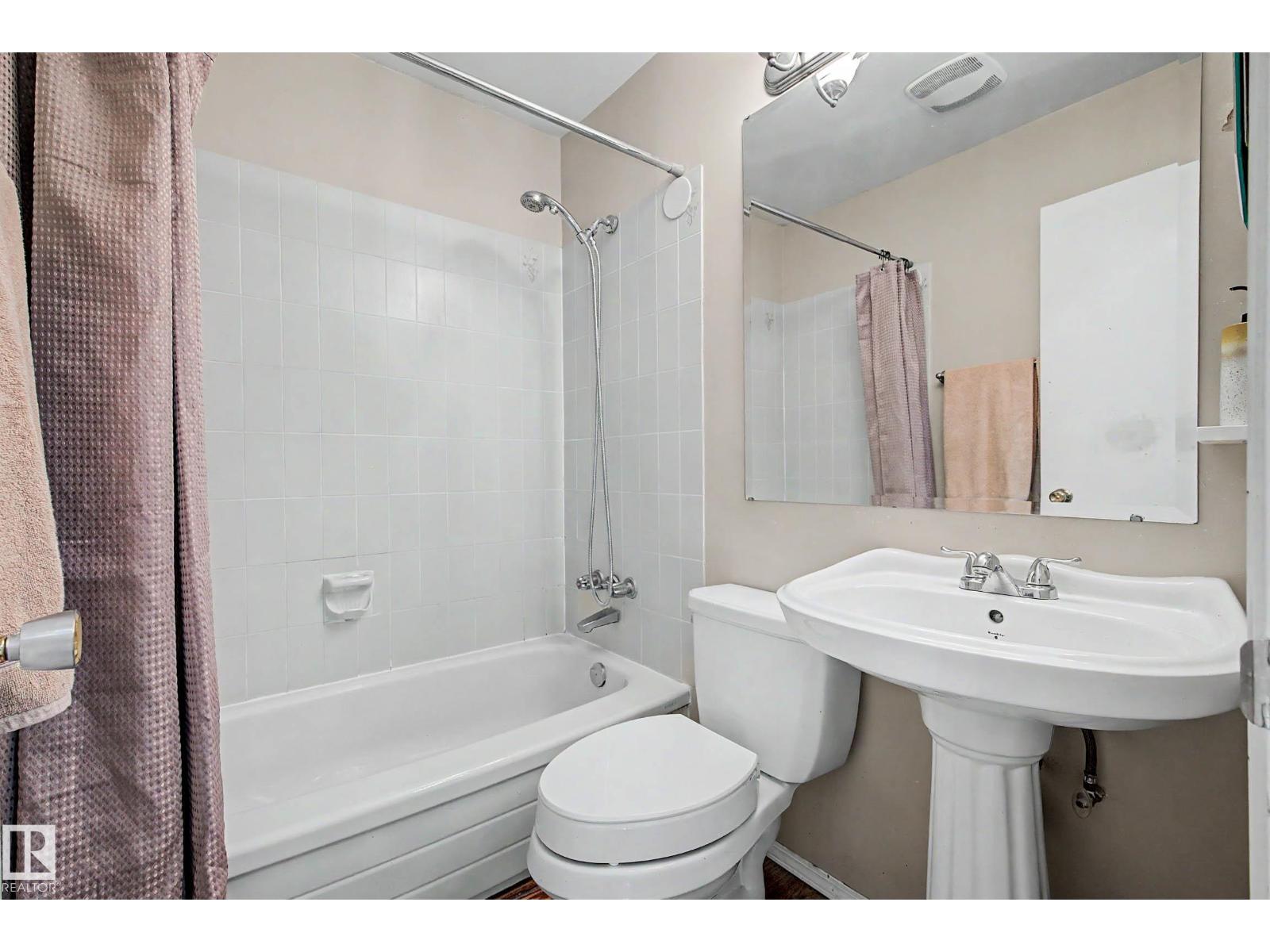 19 PINEVIEW DR - 28