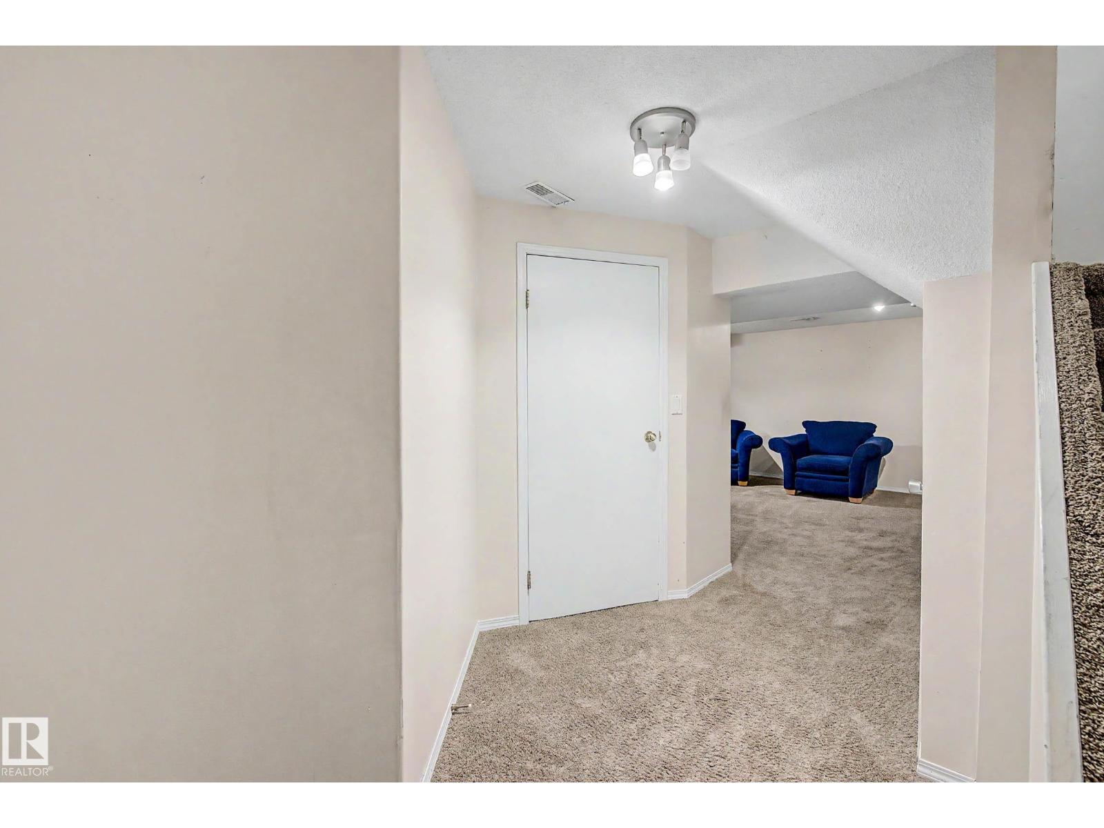 19 PINEVIEW DR - 29