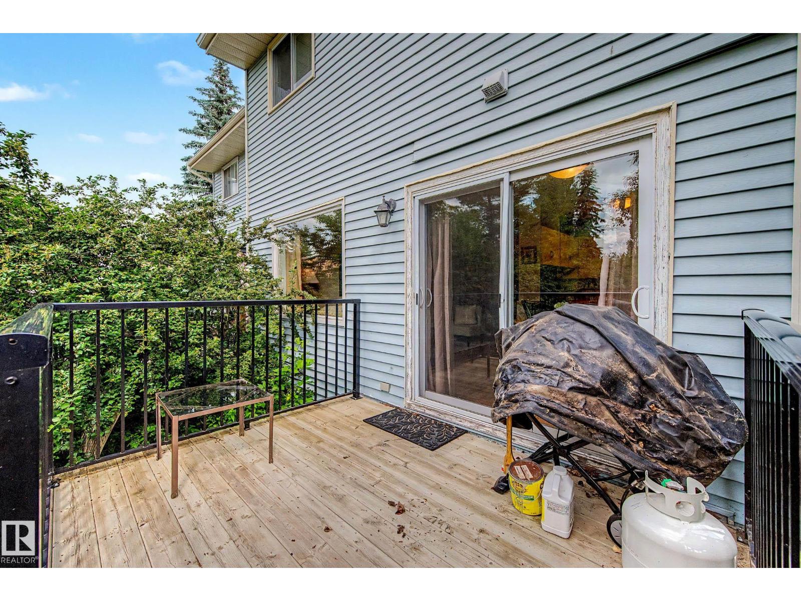 19 PINEVIEW DR - 35